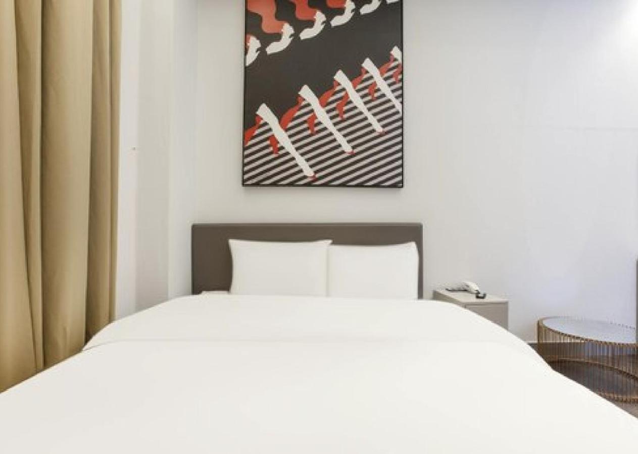 H Avenue Hotel Idae Shinchon Сеул Екстериор снимка
