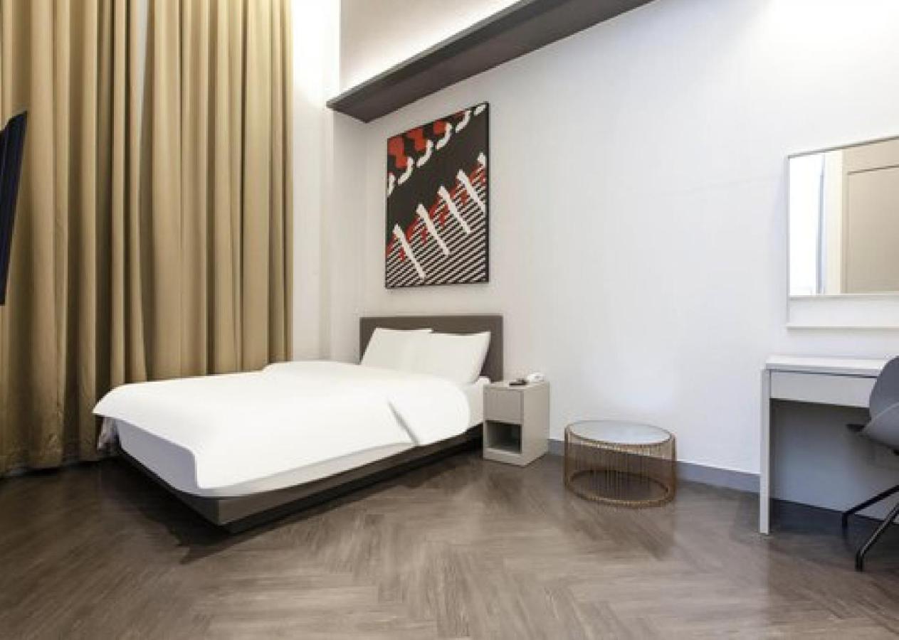 H Avenue Hotel Idae Shinchon Сеул Екстериор снимка