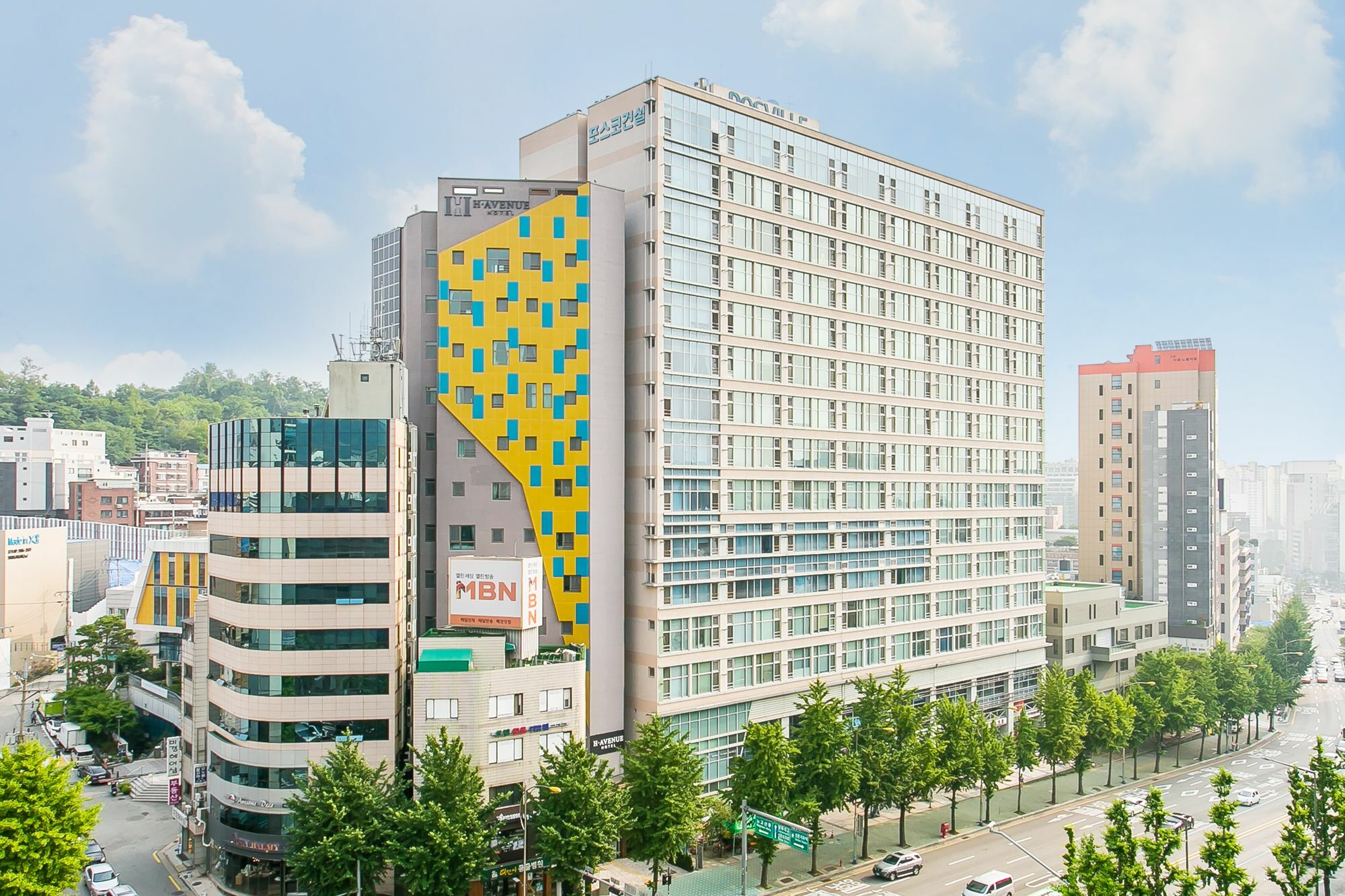 H Avenue Hotel Idae Shinchon Сеул Екстериор снимка